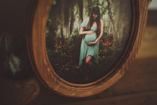 23x30cm Portrait Oval Framed Wood (9x12inch) - Image 4