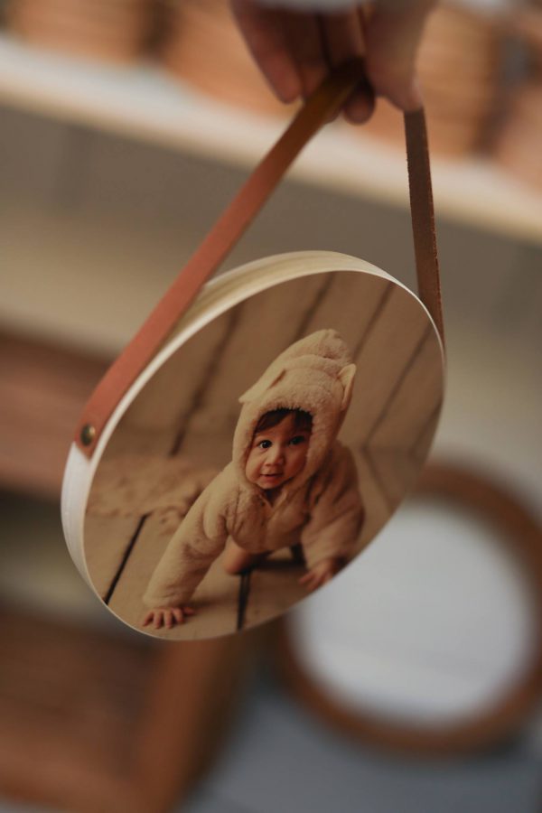 1 Round Photoblock with Leather Strap - Image 2