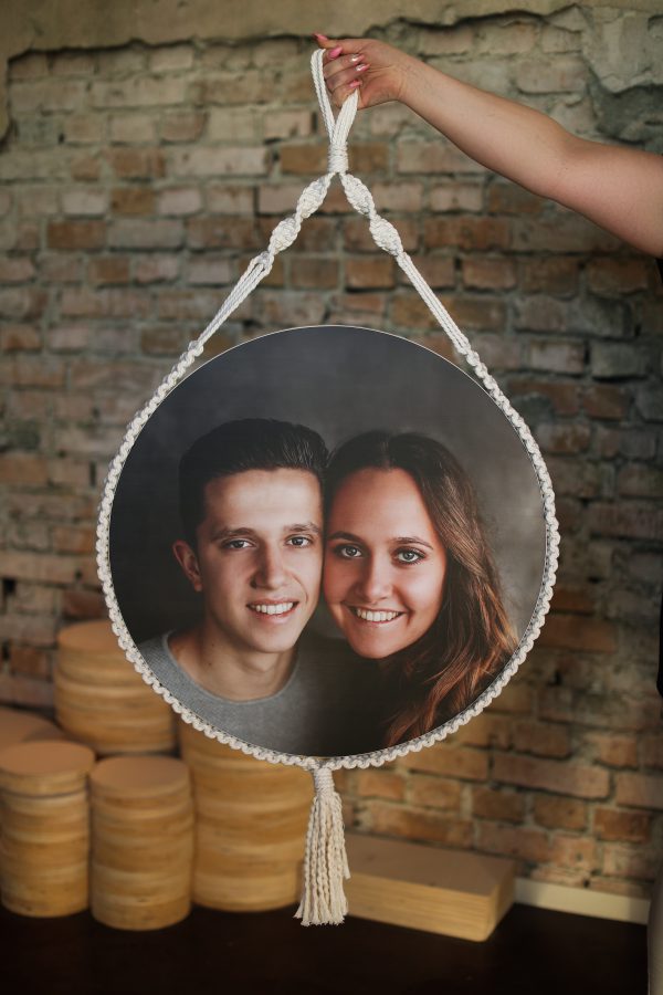 60cm (24 inch) Round Macrame Photoblock - Image 2