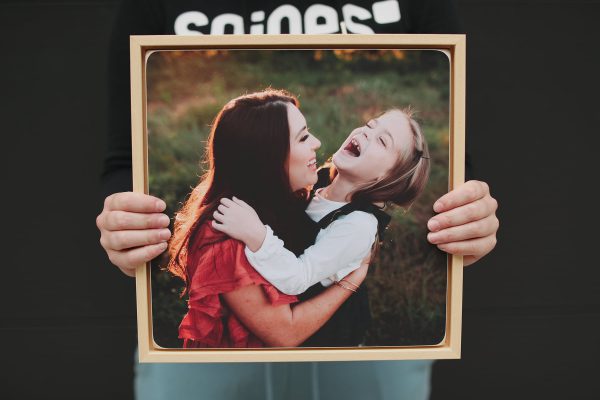 30x30cm (12x12 inch) Floating Frame Three Colors - Image 3