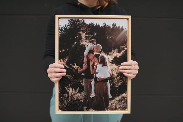 30x40cm (12x16 inch) Floating Frame Three Colors - Image 3