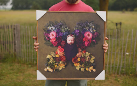 60x60cm (24x24 inch) Floating Frame Three Colors