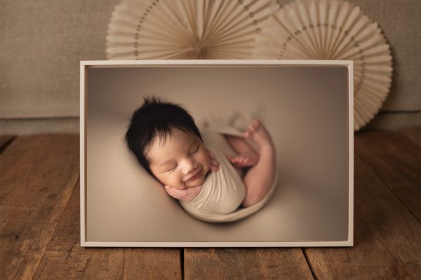 40x60cm (16x24 inch) Floating Frame White