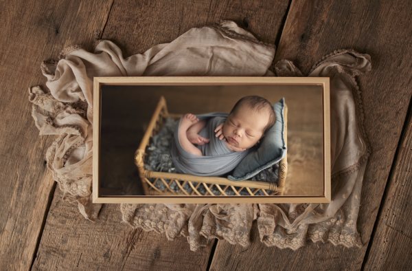20x40cm (8x16 inch) Floating Frame